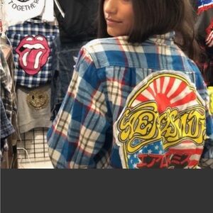 WANTED Any colors. M-XL